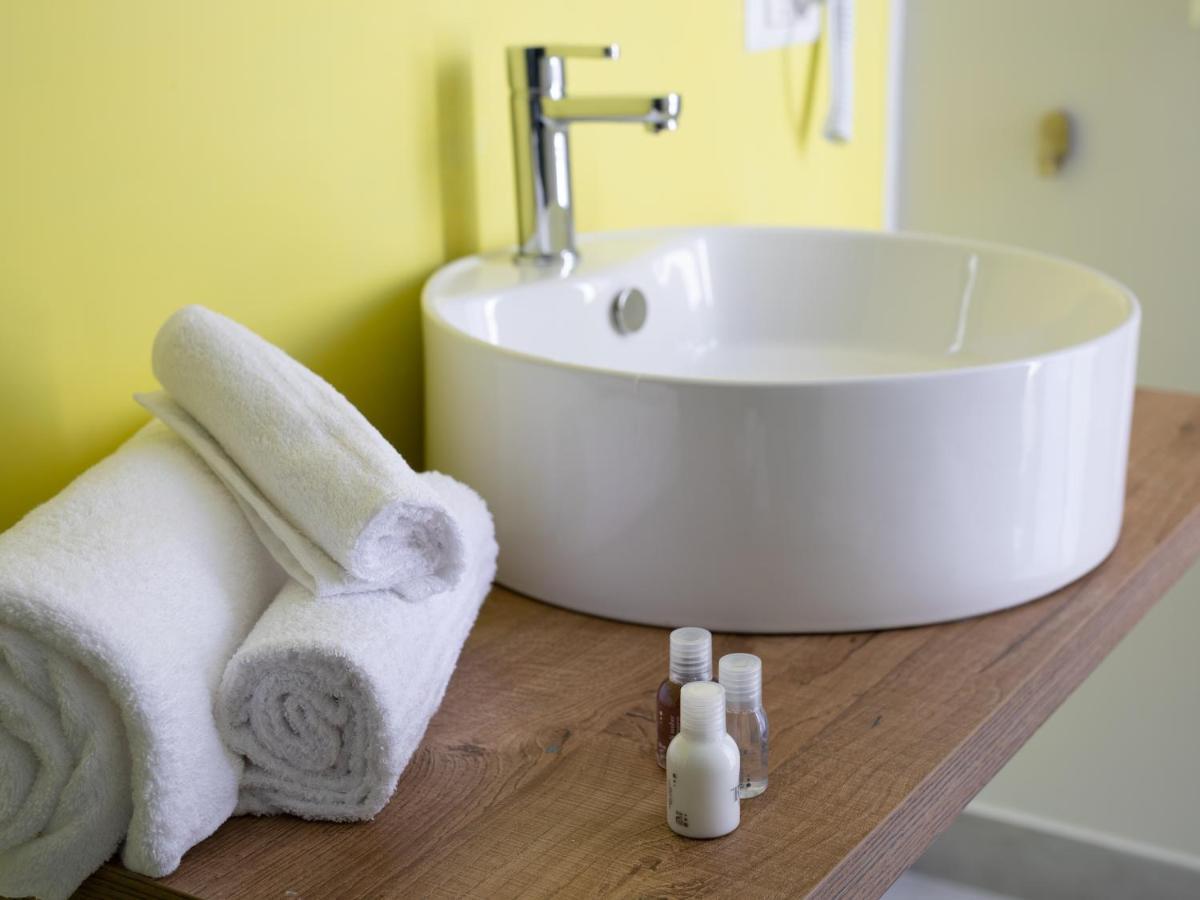 Narte Rooms نابولي المظهر الخارجي الصورة